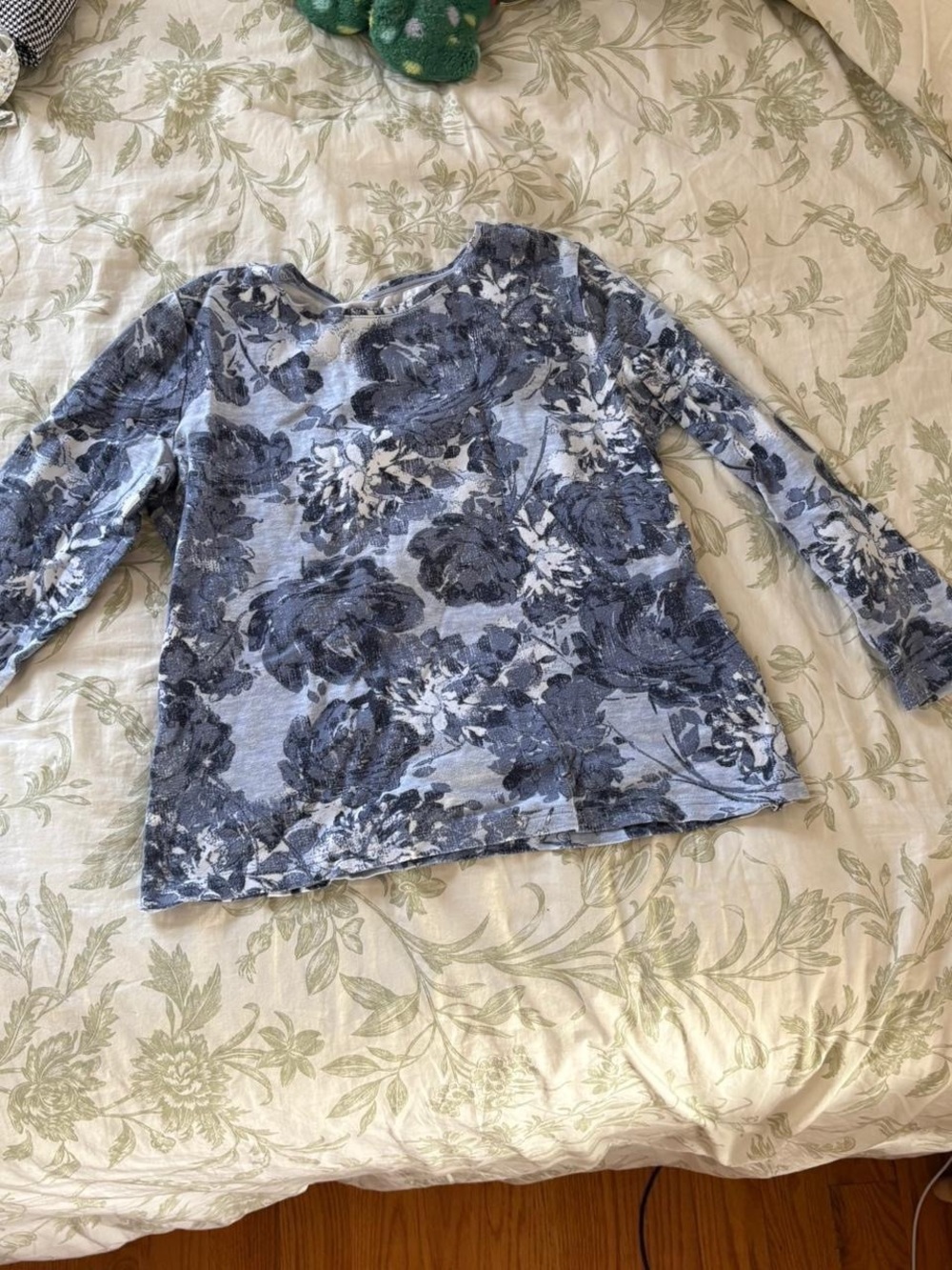croft & barrow Navy and Light Blue Floral Long-Sleeve Tee